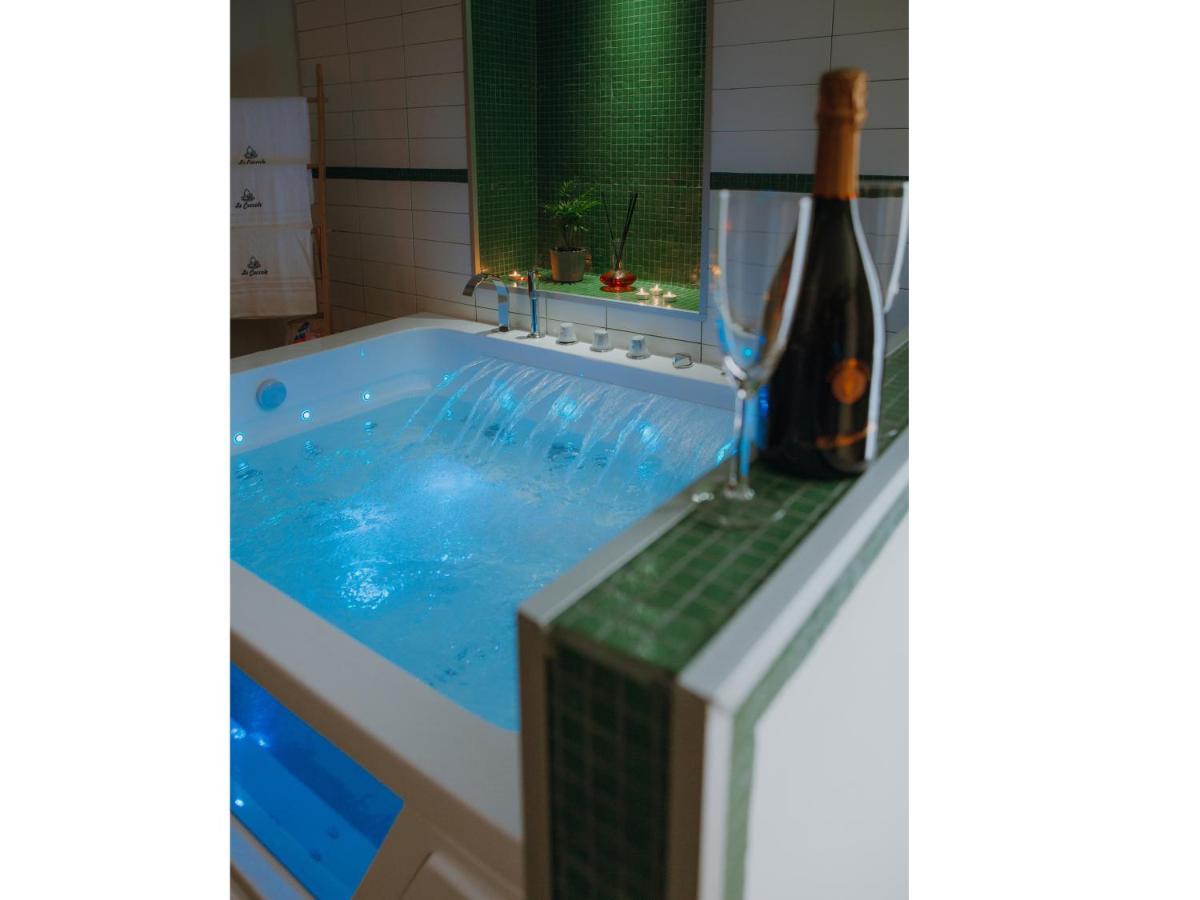 Le Coccole Luxury Suite Sannicandro di Bari Exterior foto